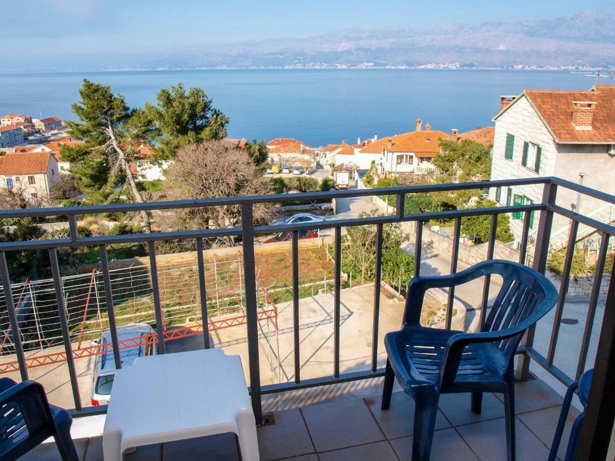 Vukovic Apartment Postira